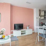 Singularstays Mar44