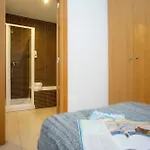 Διαμέρισμα Singularstays Mar44 *