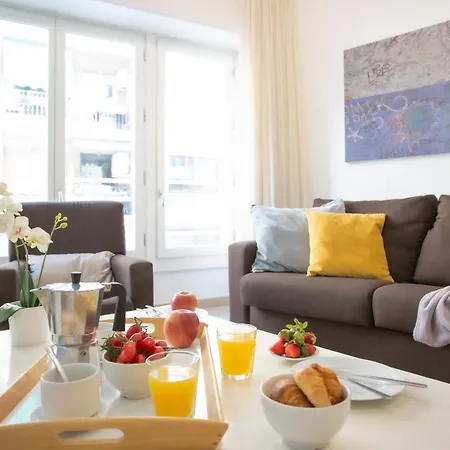 Apartament Singularstays Mar44