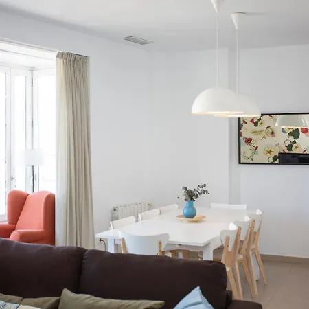 Singularstays Mar44 *