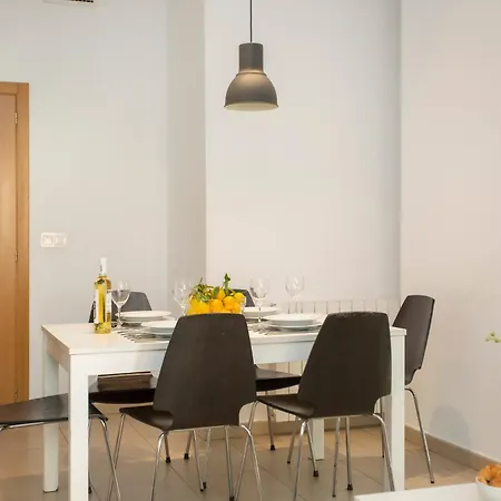 דירה Singularstays Mar44 *