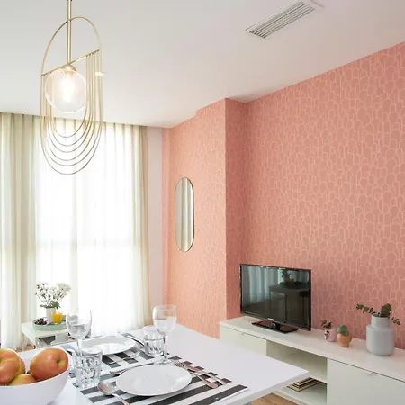 Singularstays Mar44 *